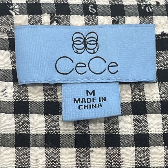 CeCe NEW Black White Gingham Flutter Short Sleeve V Neck Top Size Medium - Picture 11 of 14